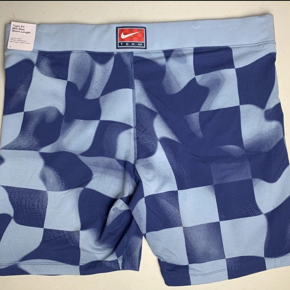 Nike Blue Bike Shorts with Geometric Pattern - Picture 5 of 6